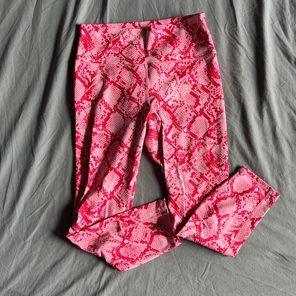 FABLETICS crop leggings - Picture 1 of 5